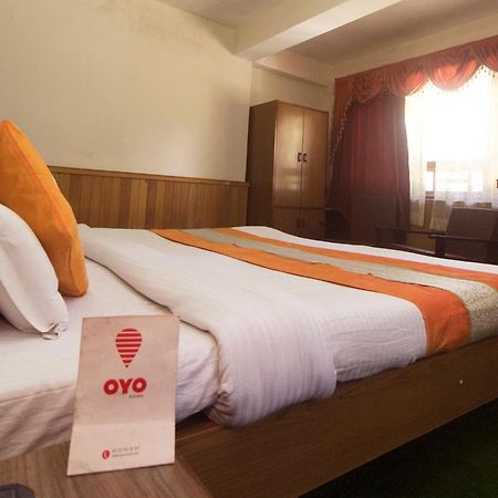 Oyo 10587 Vanjula Residency 강토크 외부 사진